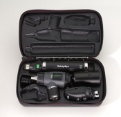 Diagnostic Set, Includes: Standard Ophthalmoscope (Head Only), Halogen Lamp, MacroView Otoscope/ Throat Illuminator with Specula (Head Only), Direct Plug-in Rechargeable Handle, NiCad Rechargeable Battery for 71000A/71000C & Soft Case